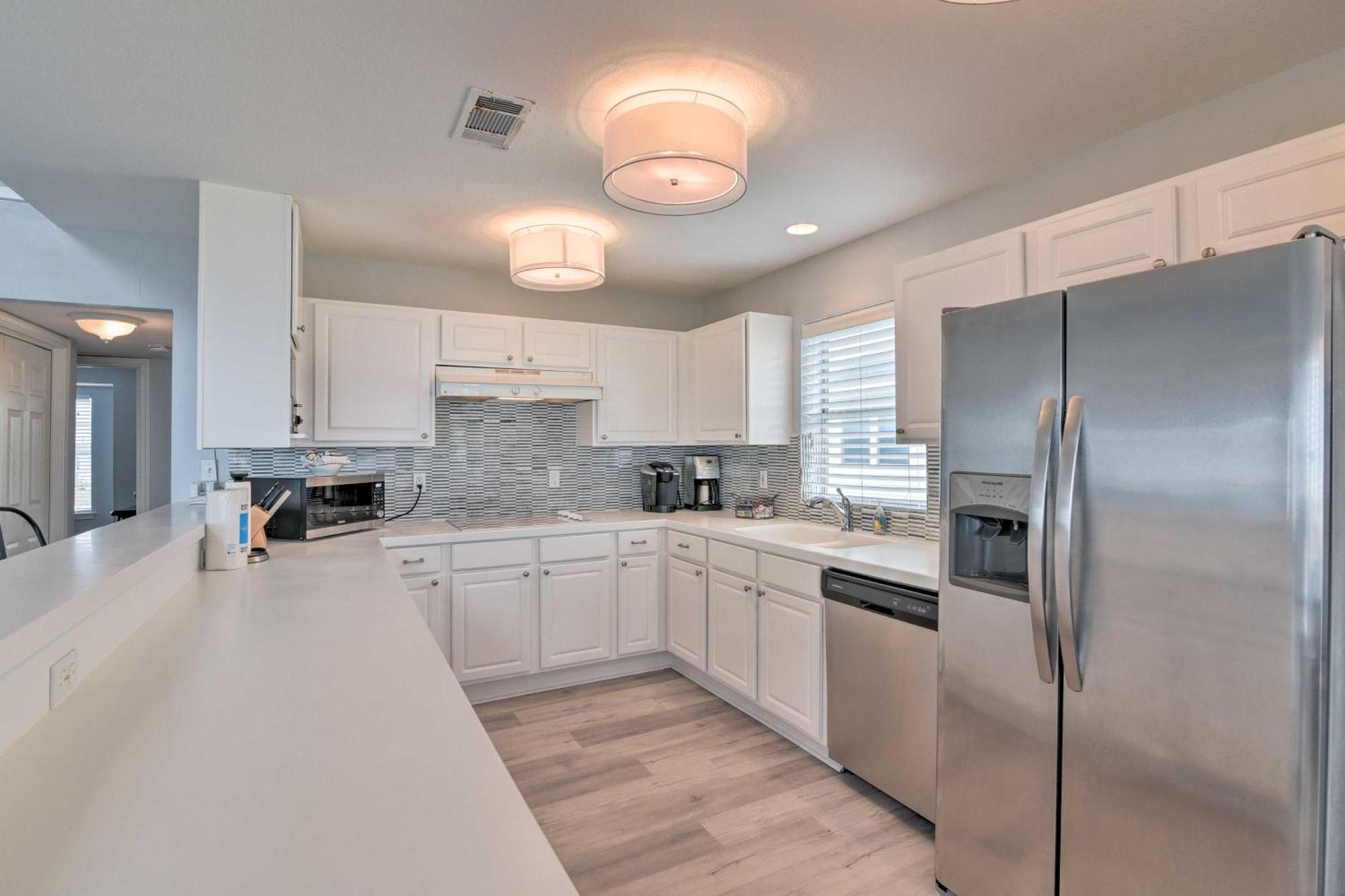 Oceanfront Galveston Home - Walk To Beach! Exterior foto
